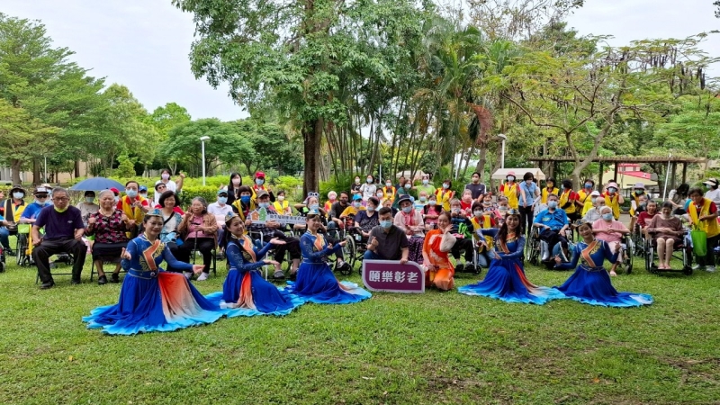 讓我們一同向母親們獻上最誠摯的祝福——母親節快樂！